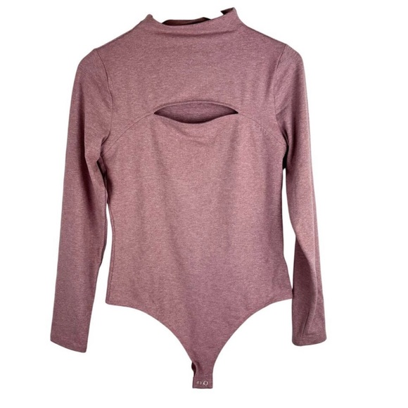 Express Body Contour Mock Neck Cutout Bodysuit in Mauve - Women’s Medium (NWOT) - Picture 2 of 9